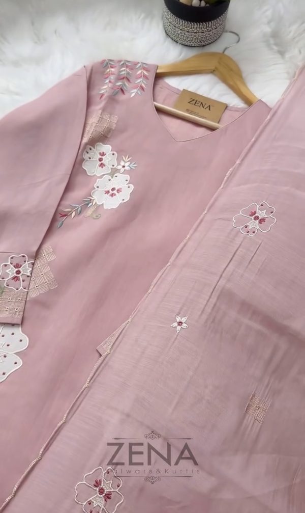 Light Pink T1